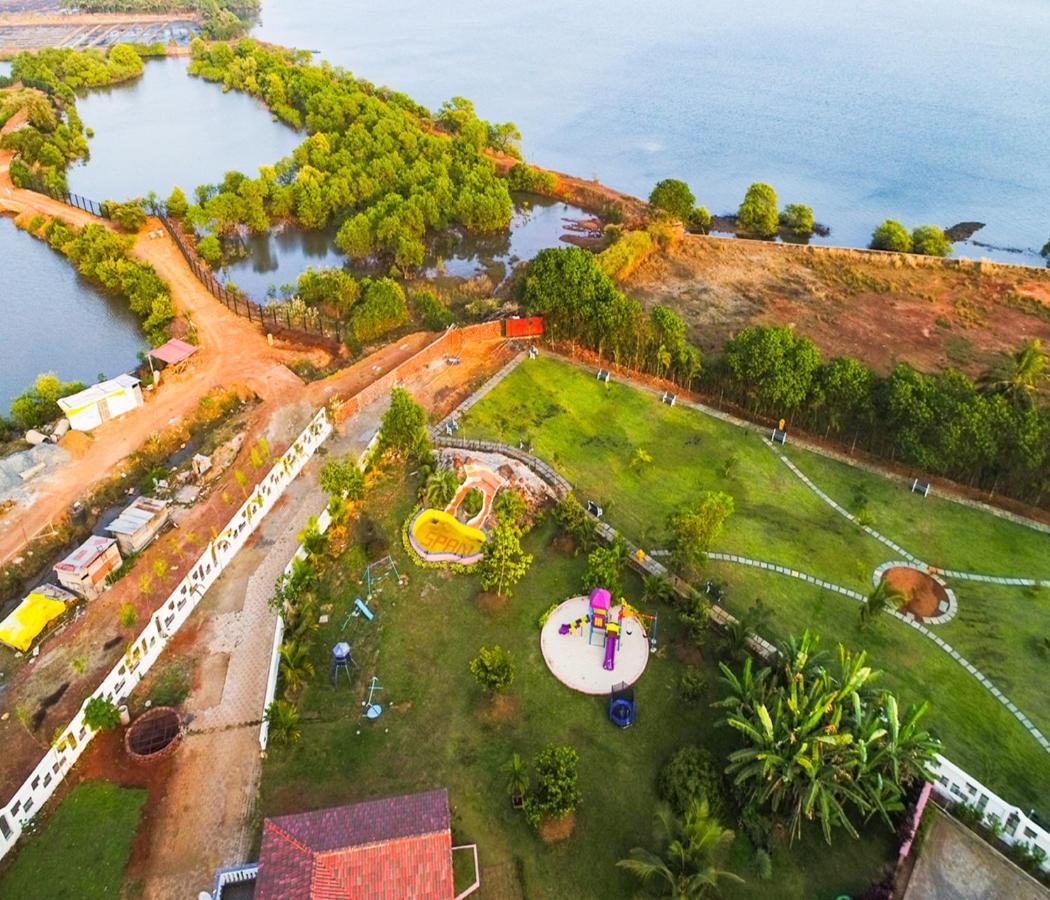 Span Suites & Villa Морджим Екстериор снимка