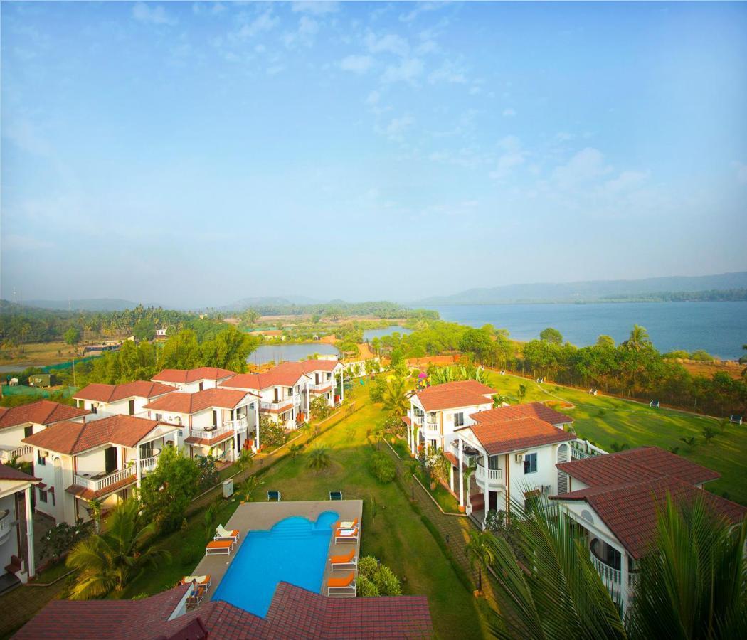 Span Suites & Villa Морджим Екстериор снимка