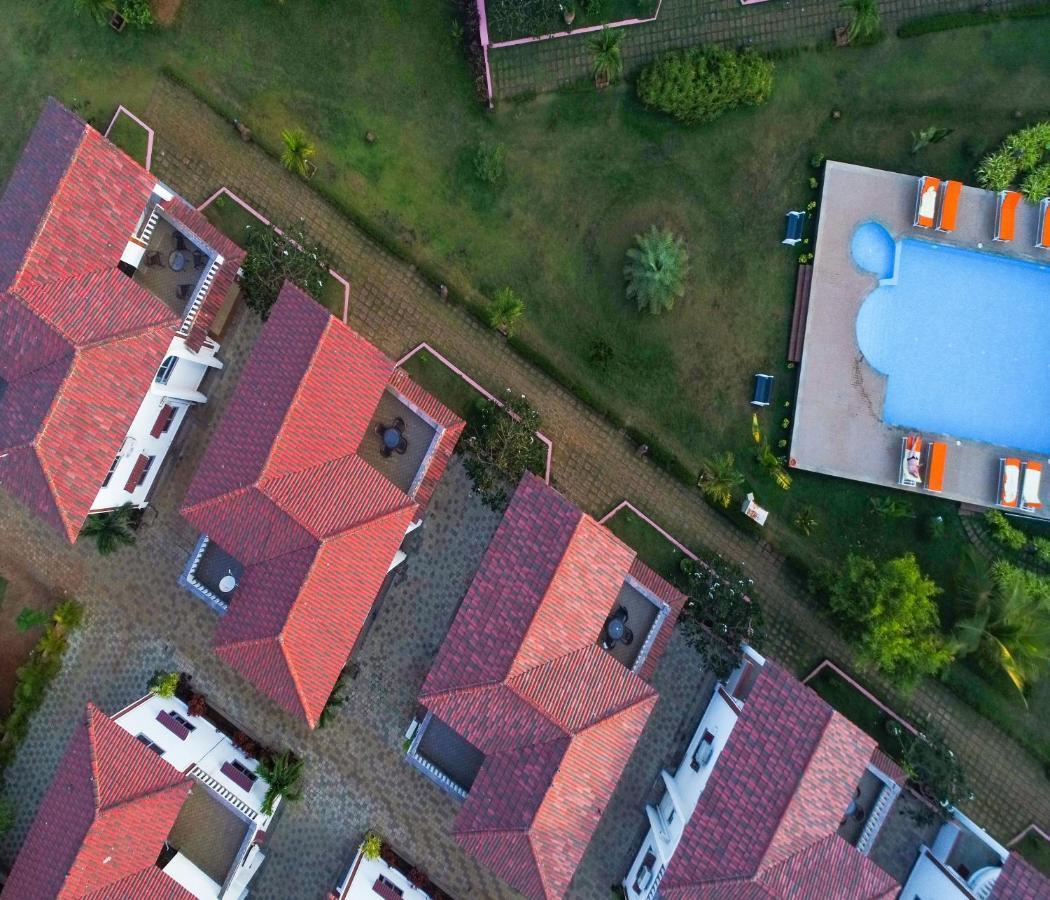 Span Suites & Villa Морджим Екстериор снимка