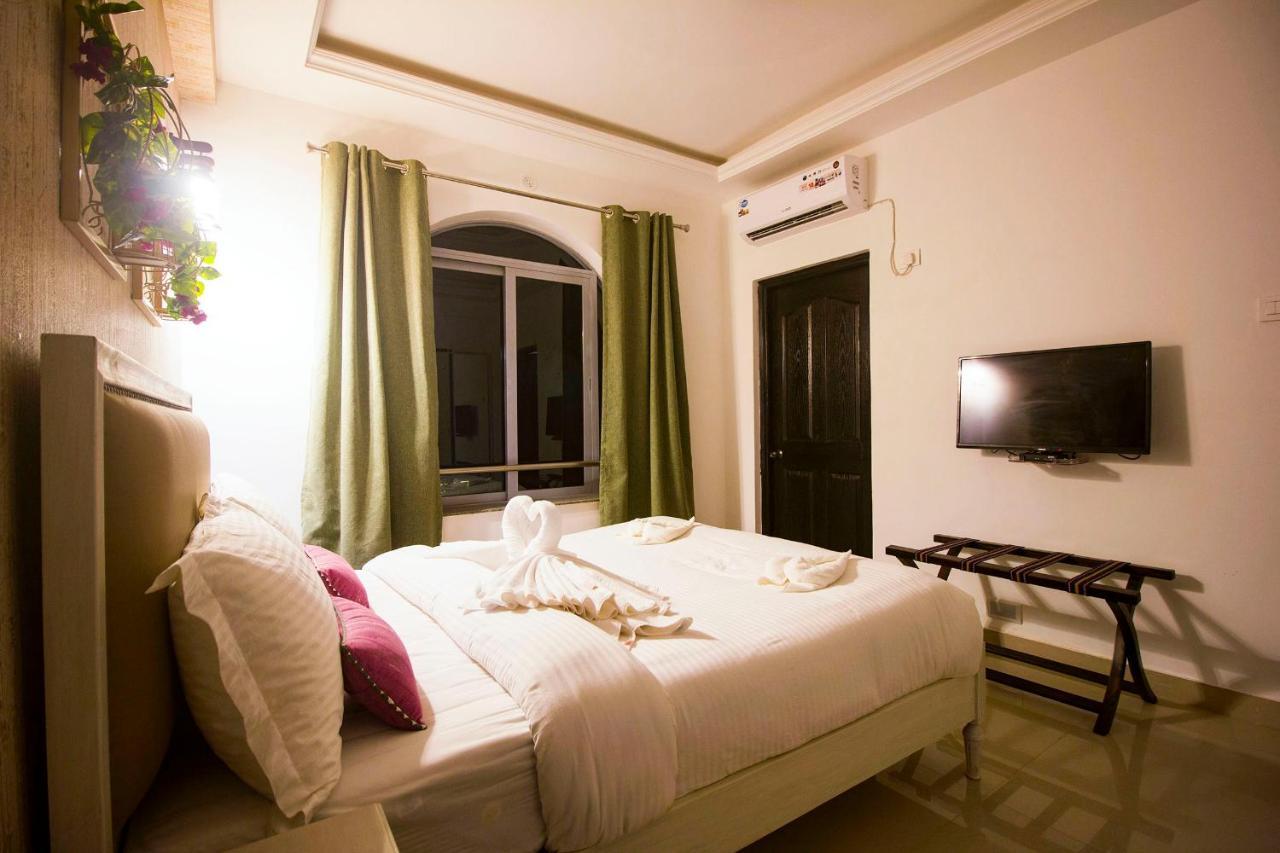 Span Suites & Villa Морджим Екстериор снимка