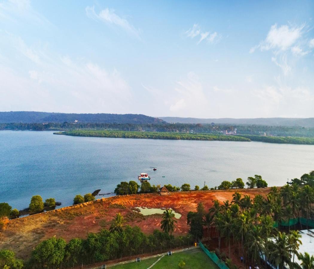 Span Suites & Villa Морджим Екстериор снимка